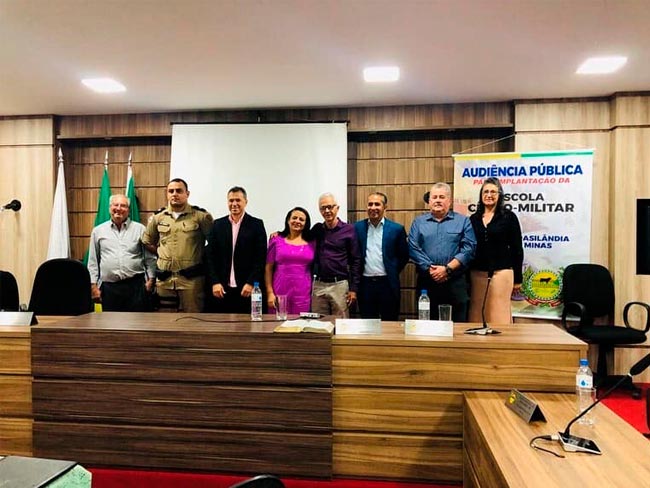 Audiência pública em Brasilândia-MG debate implantação de escola cívico-militar com a ABEMIL